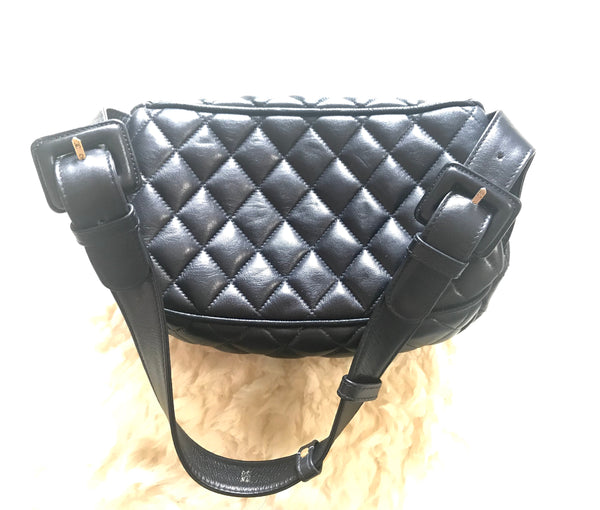 Vintage 90's CHANEL CC Logo Black Quilted Leather Shoulder Bag, Moonstone  Vintage