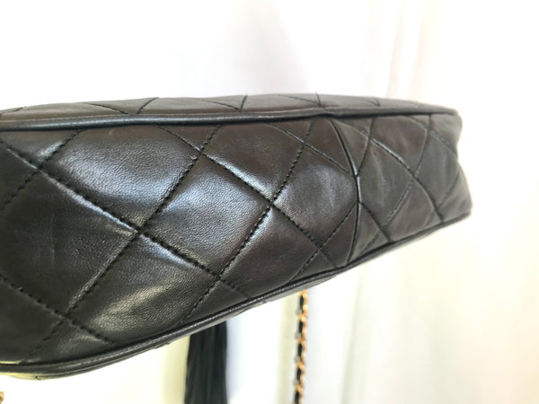 Vintage Chanel black lambskin camera bag, shoulder bag with fringe and – eNdApPi  ***where you can find your favorite designer vintages..authentic,  affordable, and lovable.