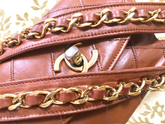 L20190528. 1990s. Vintage CHANEL brown calf leather belt bag, fanny pack, hip bag with gold CC closure and chain belt. Belt fits 29.3" through 32.5".