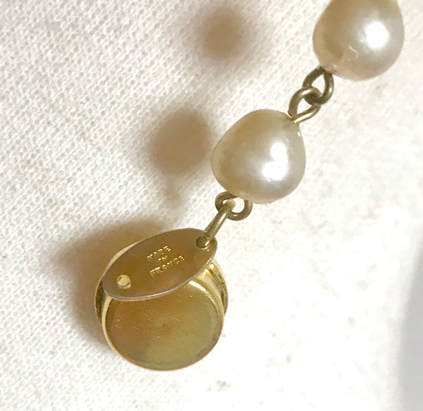 L20190918 Vintage CHANEL faux baroque pearl necklace with round