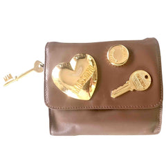 Vintage MOSCHINO brown leather purse, can be fanny bag, clutch bag with large golden heart and key motifs. So chic and mod