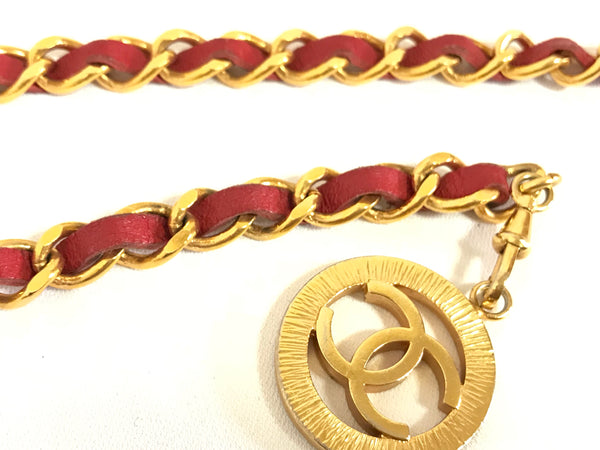 80's Vintage CHANEL red leather and chain belt with golden CC charms. –  eNdApPi ***where you can find your favorite designer  vintages..authentic, affordable, and lovable.