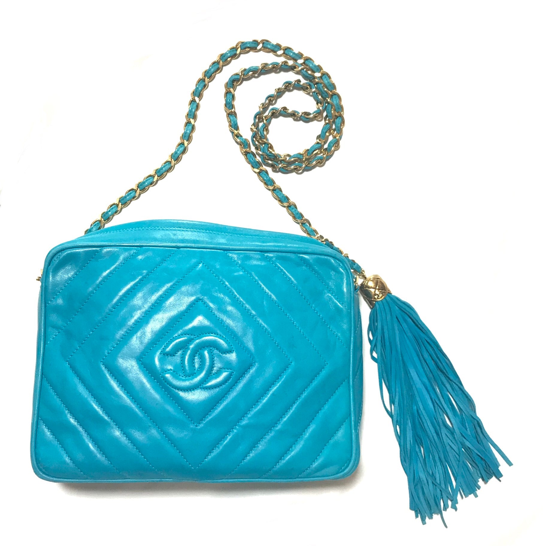 Vintage CHANEL blue shoulder bag, camera bag with CC mark and fringe. –  eNdApPi ***where you can find your favorite designer  vintages..authentic, affordable, and lovable.