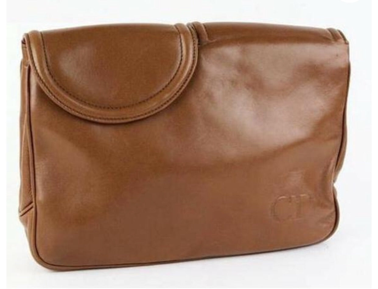 Vintage Christian Dior brown genuine nappa leather double flap clutch bag, classic unisex style bag with golden logo motif. 050316r6