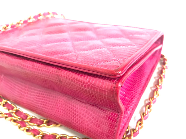 chanel hot pink wallet on