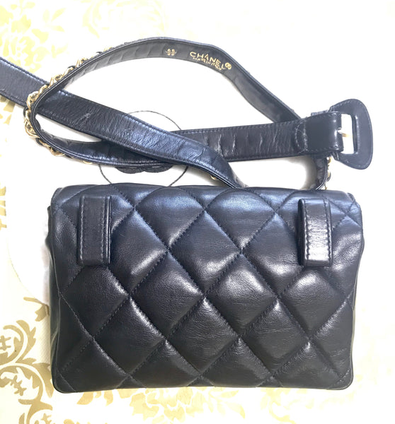 Auth CHANEL Quilted CC Chain Belt Waist Bum Bag Patent black Leather