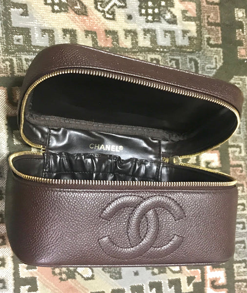 Vintage CHANEL dark brown caviar leather cosmetic and toiletry bag