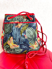 Vintage Bottega Veneta butterfly and leaf printed hobo bag with red leather trimmings. 050327ys3