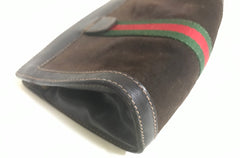 Vintage Gucci brown suede clutch purse with red and green webbing tape and Velcro closure. Webbing, Gucci Parfums collection. 050818f1