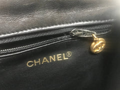 Vintage CHANEL 2.55 black patent enamel fanny pack, belt bag with gold –  eNdApPi ***where you can find your favorite designer  vintages..authentic, affordable, and lovable.