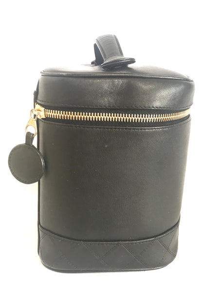 Vintage CHANEL black calfskin cosmetic and toiletry vanity bag