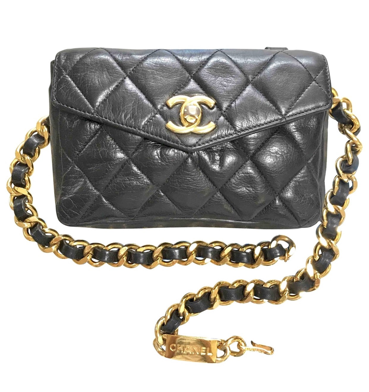 black chanel crossbody purse