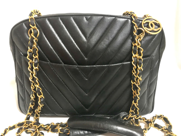 Vintage CHANEL black V, chevron stitch chain shoulder bag with golden – eNdApPi  ***where you can find your favorite designer vintages..authentic,  affordable, and lovable.