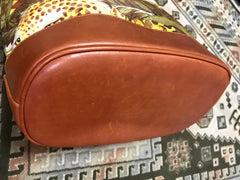 Vintage Salvatore Ferragamo leopard in safari jungle print brown leather hobo shoulder bag with golden gancini motif. Must have.
