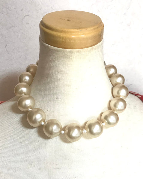 vintage chanel pearl brooch silver