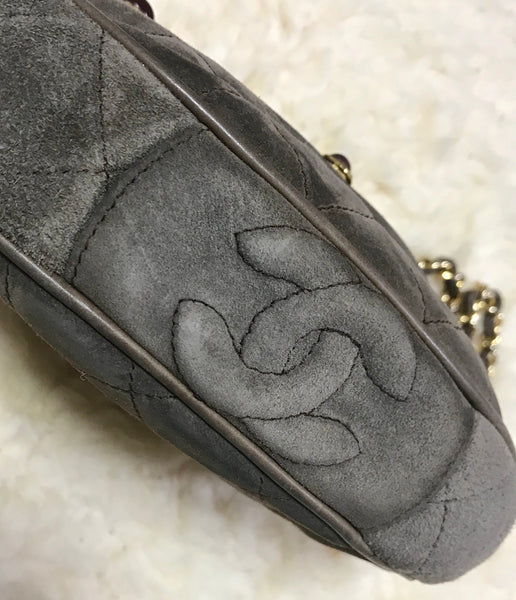 Chanel Vintage Suede CC Flap Bag - Black Crossbody Bags, Handbags -  CHA760528