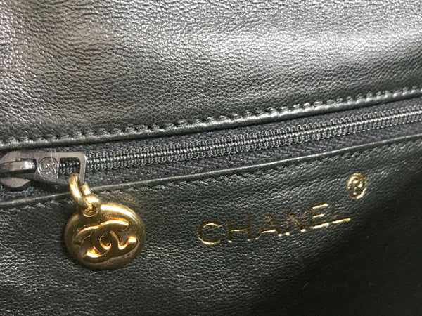 MINT. Vintage CHANEL black patent enamel leather fanny pack, hip bag, –  eNdApPi ***where you can find your favorite designer  vintages..authentic, affordable, and lovable.