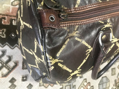 80's vintage Longchamp classic dark brown nappa leather mini speedy style handbag. Classic bag for unisex use.