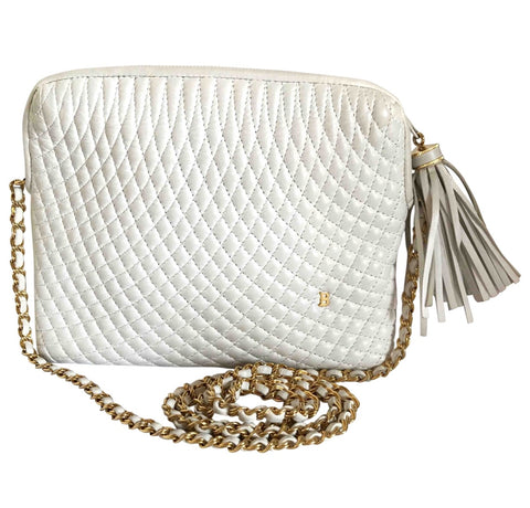 Vintage BALLY white quilted lambskin shoulder bag with golden B charm and tassel charm. Classic chain shoulder purse.