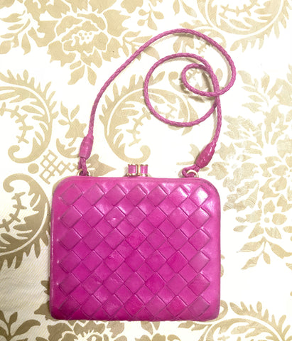 Vintage Bottega Veneta intrecciato woven leather wallet, coin case, purse in hot pink. Fun and hot gift