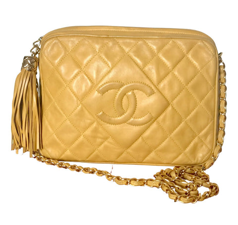 CHANEL – Page 2 – eNdApPi ***where you can find your favorite designer  vintages..authentic, affordable, and lovable.