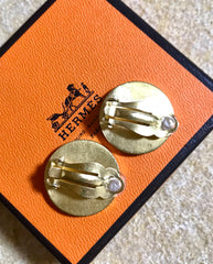 Vintage HERMES golden logo embossed genuine shell earrings. Classic jewelry piece. Bijouterie Fantaisie. Shines like aurora.