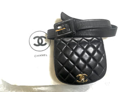 Vintage CHANEL 2.55 black fanny pack, belt bag with round flap and golden CC closure hock. Rare must have piece.