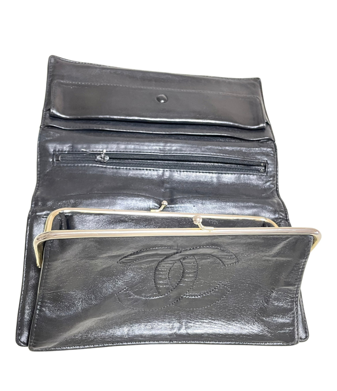 Vintage CHANEL black lambskin oval stitch clutch bag, wallet