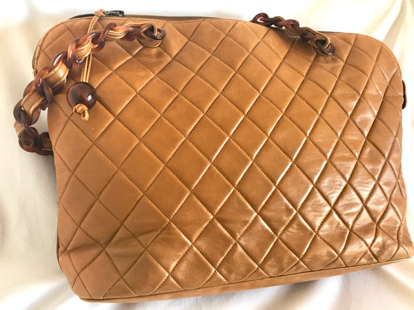 Vintage CHANEL camel brown lambskin large tote bag with brown plastic –  eNdApPi ***where you can find your favorite designer  vintages..authentic, affordable, and lovable.