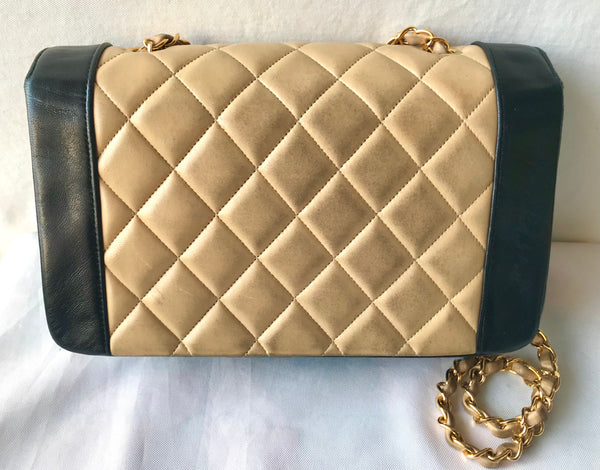 Vintage CHANEL beige and black frame lambskin 2.55 classic flap