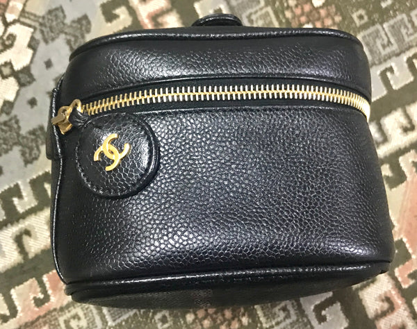 Vintage CHANEL black patent enamel leather belt bag, fanny pack with m – eNdApPi  ***where you can find your favorite designer vintages..authentic,  affordable, and lovable.