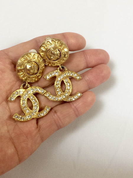 Vintage CHANEL gorgeous dangling earrings with large CC mark and butto –  eNdApPi ***where you can find your favorite designer  vintages..authentic, affordable, and lovable.