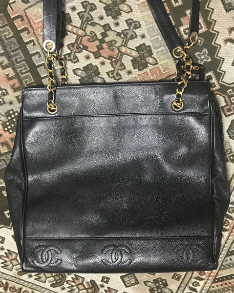 Vintage CHANEL large black calfskin shoulder bag, tote bag with CC