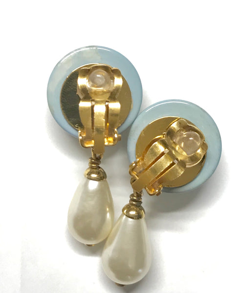 Vintage CHANEL white teardrop faux pearl dangle earrings with blue and –  eNdApPi ***where you can find your favorite designer  vintages..authentic, affordable, and lovable.