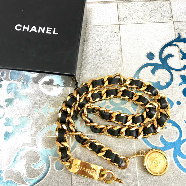 NEW/Mint. Vintage CHANEL black leather thick chain belt with golden lo –  eNdApPi ***where you can find your favorite designer  vintages..authentic, affordable, and lovable.