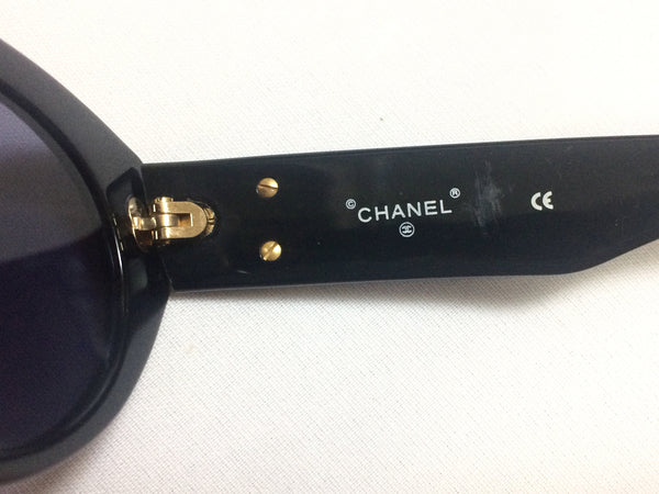 Chanel Black and Goldtone Oversized Gradient Tint Prestige Piano Sunglasses  5272Q - Yoogi's Closet
