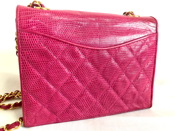 Chanel Classique flap shoulder bag in black and neon pink leather, SHW