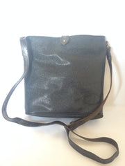 Vintage Mulberry hobo bucket black scotchgrain hobo shoulder bag with leather strap. Unisex use for daily use.