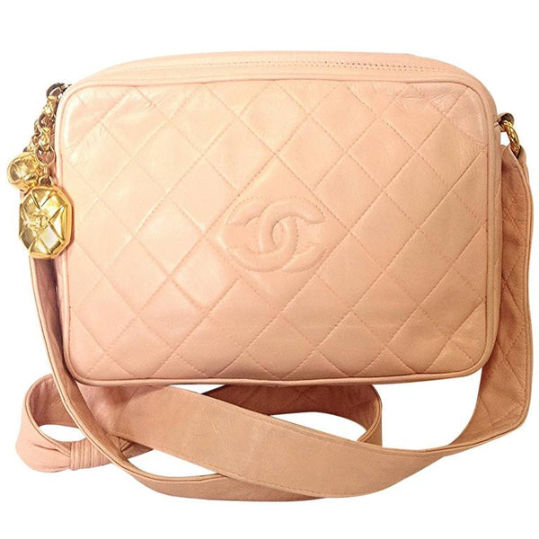 chanel quilted bag with chain strap
