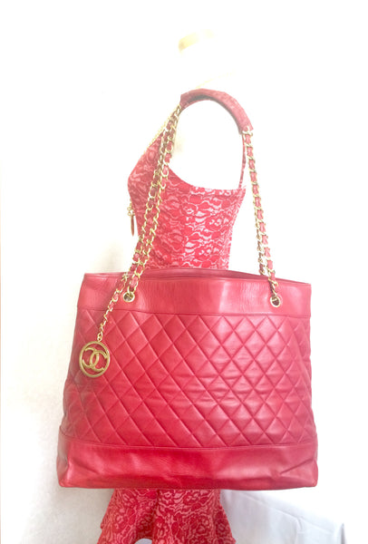 Vintage CHANEL red lambskin large tote bag with gold tone chains