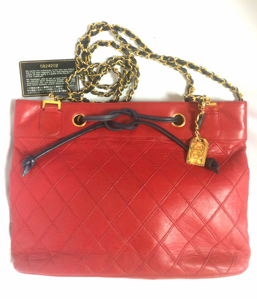 Vintage CHANEL classic tote bag in red leather with gold tone chain an –  eNdApPi ***where you can find your favorite designer  vintages..authentic, affordable, and lovable.