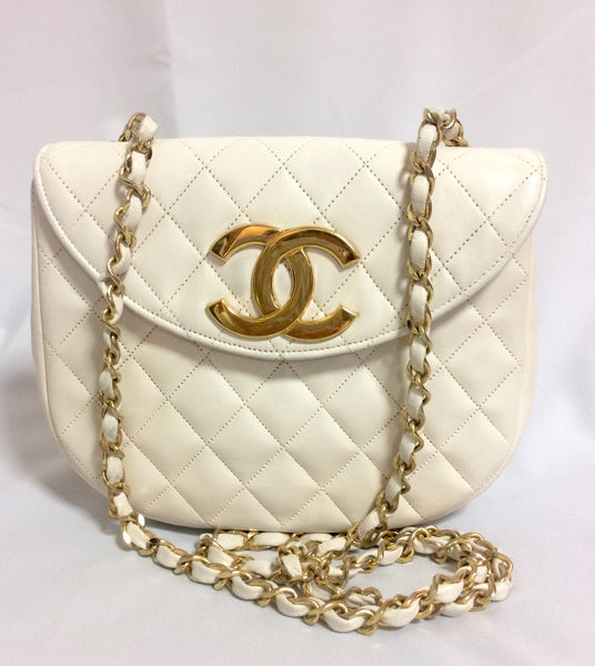 CHANEL Vintage Cream Lambskin Bag Chain Strap Made in France 